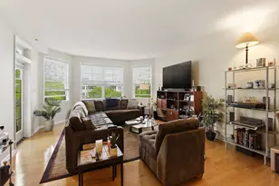 15 Freedom Way, Jersey City, NJ 07305 - Photo 2