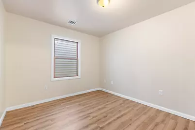 765 Ocean Ave #1, Jersey City, NJ 07305 - Photo 10