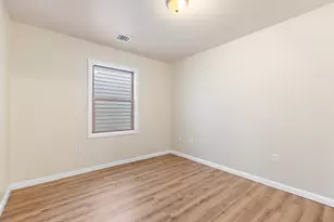 765 Ocean Ave, Jersey City, NJ 07305 - Photo 10