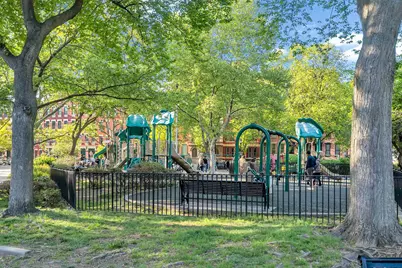 349 7th St #1R, Jersey City, NJ 07302 - Photo 18