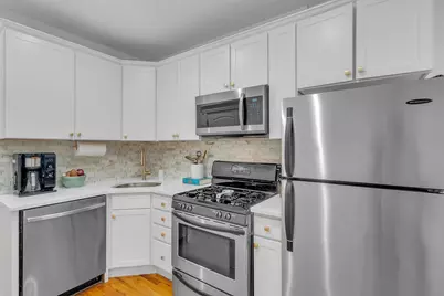 349 7th St #1R, Jersey City, NJ 07302 - Photo 2