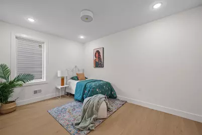 249.5 Halladay St #A, Jersey City, NJ 07304 - Photo 20