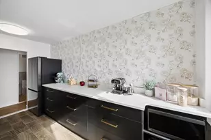200 Winston Dr, Cliffside Park, NJ 07010 - Photo 6