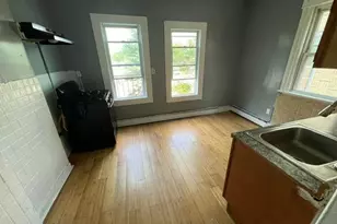 270 Virginia Ave, Jersey City, NJ 07304 - Photo 2