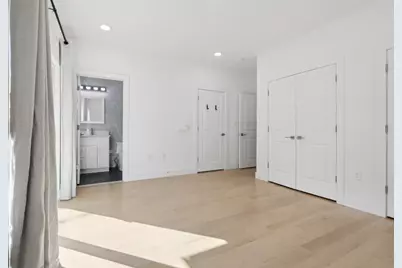 131 Zabriskie St, Jersey City, NJ 07307 - Photo 32