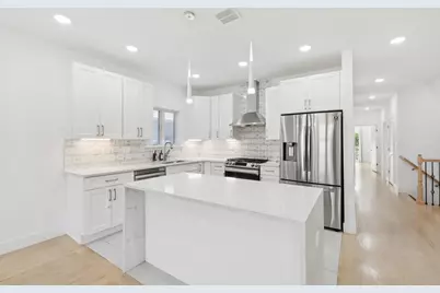 131 Zabriskie St, Jersey City, NJ 07307 - Photo 16