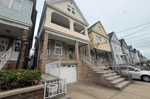 31 W 48th St, Bayonne, NJ 07002 - Photo 2