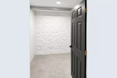 121 41st St #1, Union City, NJ 07087 - Photo 12