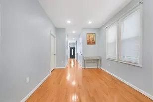 164 Avenue B, Bayonne, NJ 07002 - Photo 2