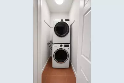 605 Bergenline Ave #2, Union City, NJ 07087 - Photo 10