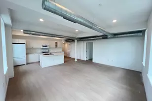 141 Christopher Columbus Dr, Jersey City, NJ 07302 - Photo 2