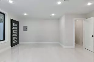 221 Columbia Ave, Jersey City, NJ 07307 - Photo 8