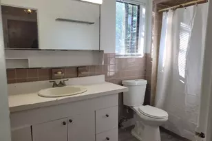 15 Reserve Ave, Jersey City, NJ 07307 - Photo 6