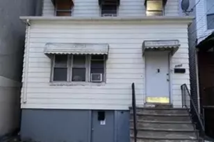 1702 Kennedy Blvd, Jersey City, NJ 07305 - Photo 1