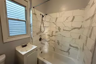 166 Lexington Ave, Jersey City, NJ 07304 - Photo 8