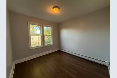 166 Lexington Ave #2R, Jersey City, NJ 07304 - Photo 1
