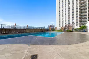 100 Manhattan Ave, Union City, NJ 07087 - Photo 18