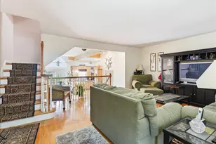 318 9th St, Jersey City, NJ 07302 - Photo 4