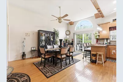 318 9th St, Jersey City, NJ 07302 - Photo 10