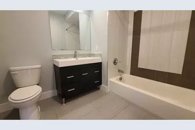 5711 Washington St #404, West New York, NJ 07093 - Photo 10