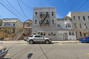 413 70th St, Guttenberg, NJ 07093 - Photo 4