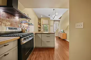 158 Wayne St, Jersey City, NJ 07302 - Photo 4