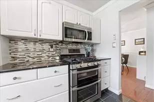 467 Magnolia Ct, Howell Township, NJ 07731 - Photo 12