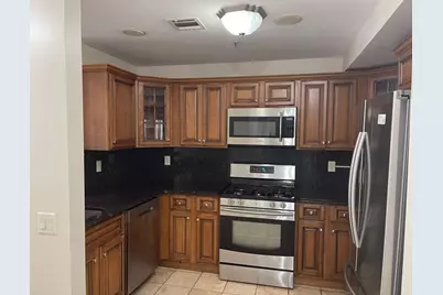 45 Broadway #304, Jersey City, NJ 07306 - Photo 2