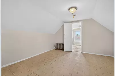 121 West 57th St, Bayonne, NJ 07002 - Photo 20