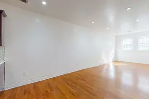 131 Brunswick St, Jersey City, NJ 07302 - Photo 4