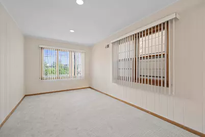287 Avenue E, Bayonne, NJ 07002 - Photo 12