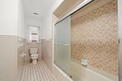287 Avenue E, Bayonne, NJ 07002 - Photo 32