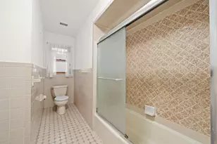 287 Ave E, Bayonne, NJ 07002 - Photo 32
