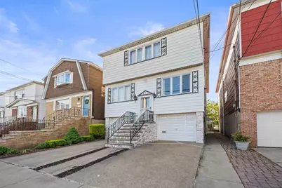 287 Avenue E, Bayonne, NJ 07002 - Photo 2