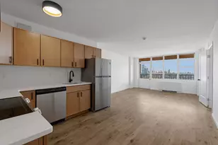 380 Mountain Rd, Union City, NJ 07087 - Photo 1