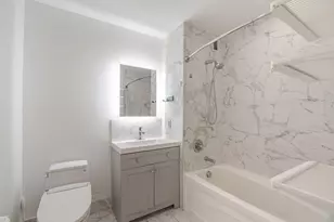 20 Newport Pkwy, Jersey City, NJ 07310 - Photo 12