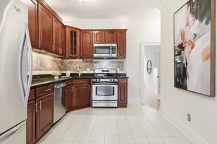 189 Christopher Columbus Dr, Jersey City, NJ 07302 - Photo 12