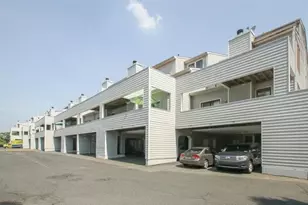 700 Mainsail Ln, Secaucus, NJ 07094 - Photo 18