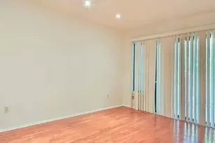 700 Mainsail Ln, Secaucus, NJ 07094 - Photo 8