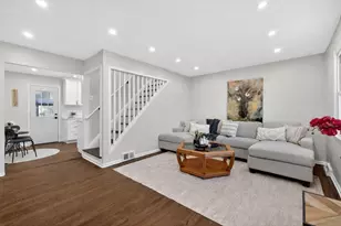 5 Lois Ave, East Brunswick Township, NJ 08816 - Photo 2