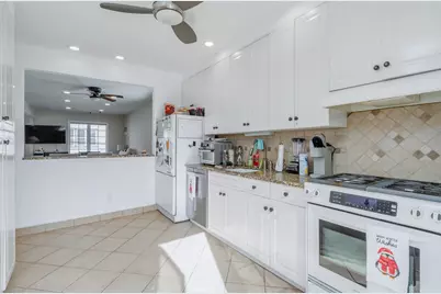 12 Obrien Ct, Bayonne, NJ 07002 - Photo 8