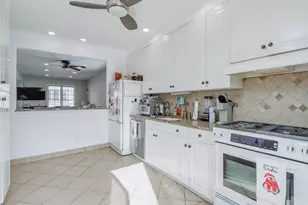 12 Obrien Ct, Bayonne, NJ 07002 - Photo 8