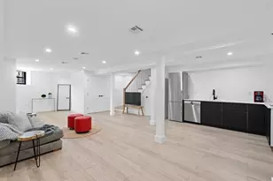 2602 Palisade Ave, Weehawken, NJ 07086 - Photo 32