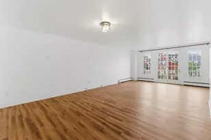 204 Shearwater Ct W, Jersey City, NJ 07305 - Photo 2