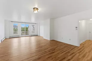 204 Shearwater Ct W, Jersey City, NJ 07305 - Photo 1