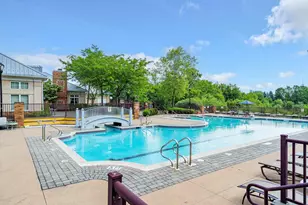 204 Shearwater Ct W, Jersey City, NJ 07305 - Photo 16