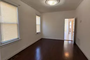 726 Garfield Ave, Jersey City, NJ 07305 - Photo 4