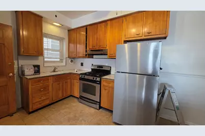 139 Poplar St #2, Jersey City, NJ 07307 - Photo 4