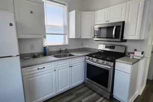 14 E Bidwell Ave, Jersey City, NJ 07305 - Photo 1