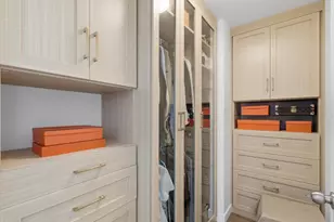 75 Park Ln S, Jersey City, NJ 07310 - Photo 6